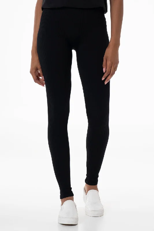 Custom Shorts for Fashionable Looks-Seamless Leggings _ 144092 _ Black