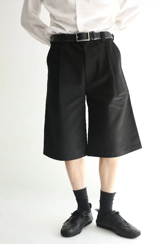 Custom Stretch Work Pants-WIDE TUCK SHORTS