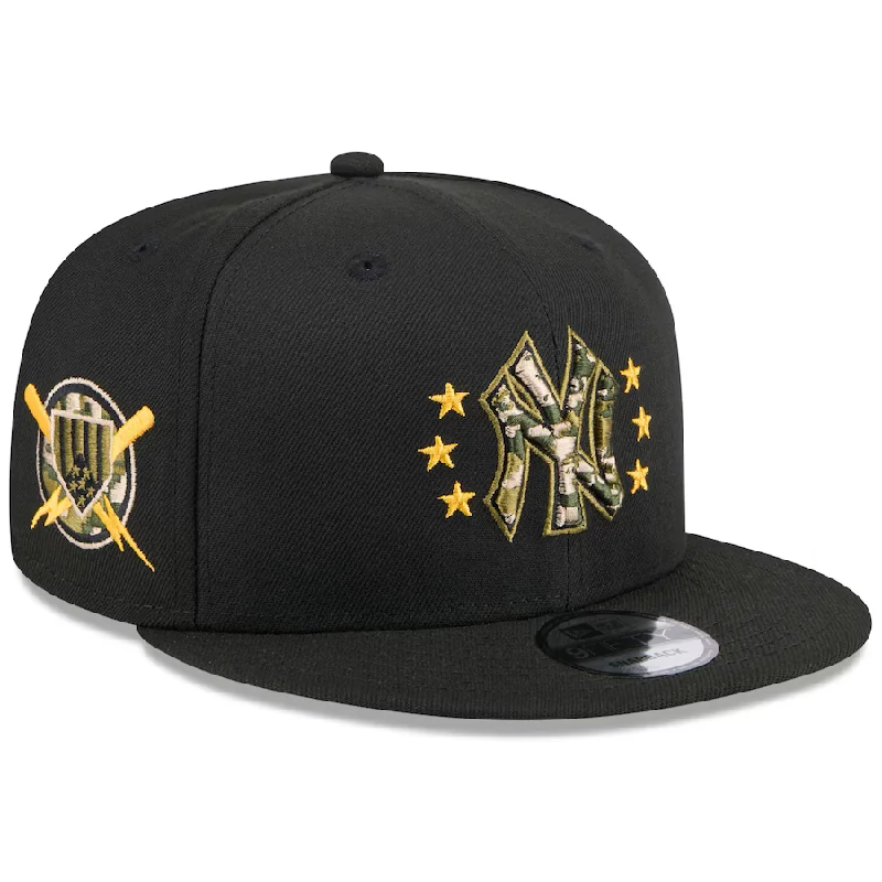 Custom Sporty Trucker Hats-New Era New York Yankee Armed Forces Day 9FIFTY Snapback Hat 2024